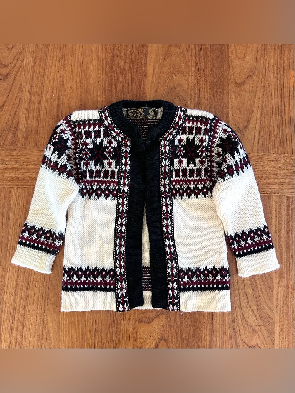 NORDSTRIKK Norwegian folklore Virgin Wool Knit Cardigan Sweater | Size 4 - Picture 2 of 8